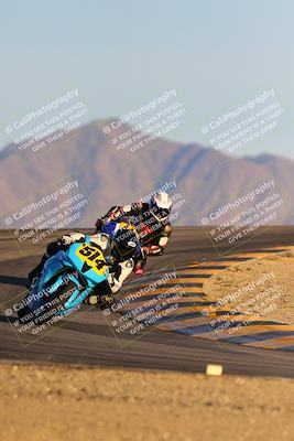 media/Dec-16-2023-CVMA (Sat) [[bb38a358a2]]/Race 13 Amateur Supersport Middleweight/